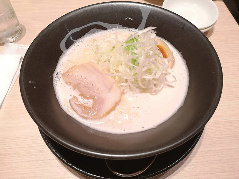 江南JRセントラルタワーズ店_丸鶏ラーメン01